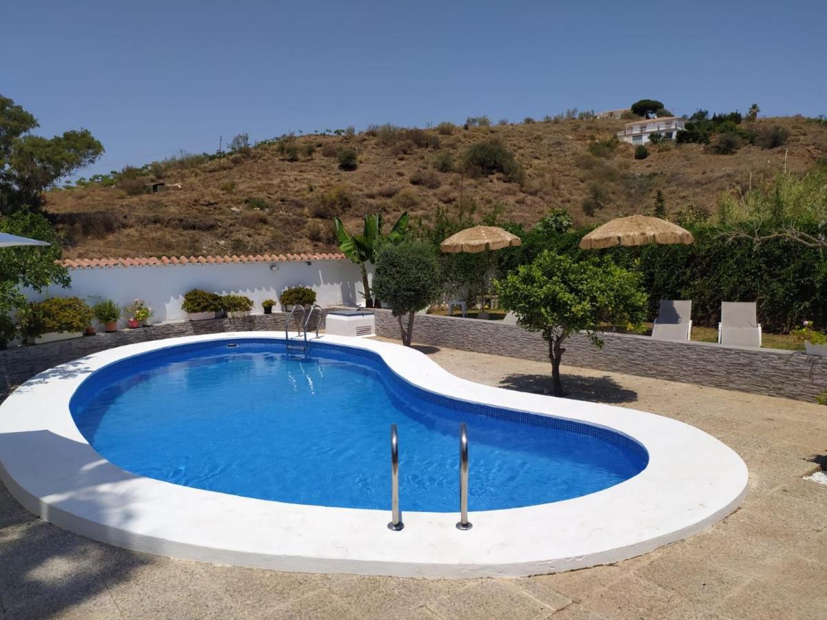 Villa Candela En Benajarafe Piscina Privada Exterior photo